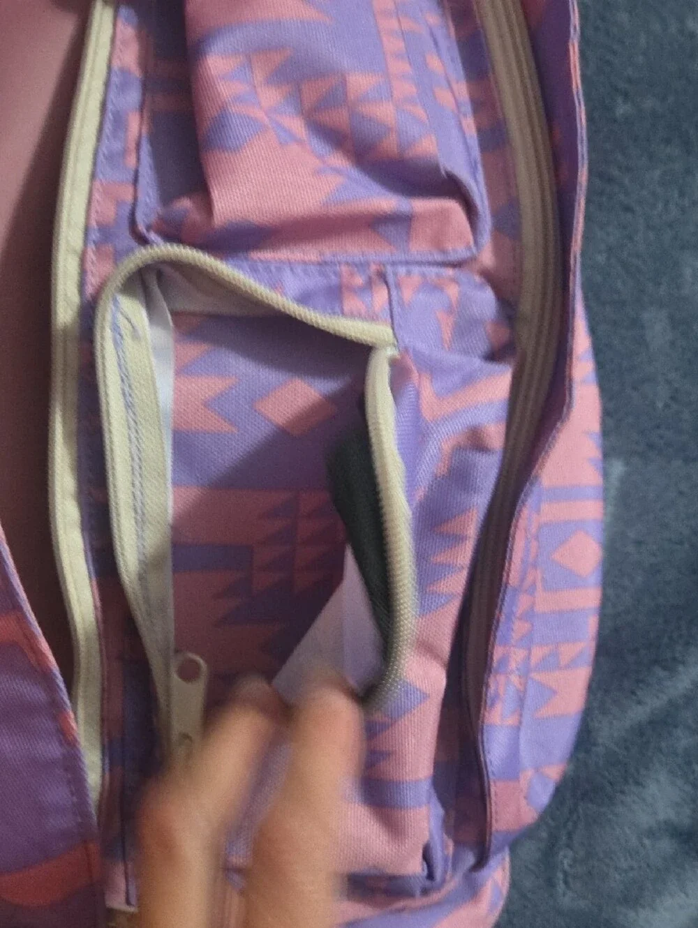 Kavu Crossbody Sling Bag - Lavender and Pink Aztec
